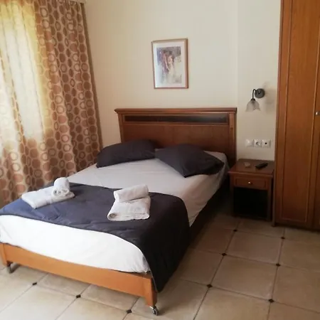 Toxo Aparthotel 3*