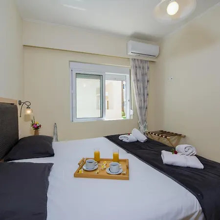 Toxo Aparthotel Platanés