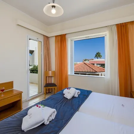 Aparthotel Toxo Platanés